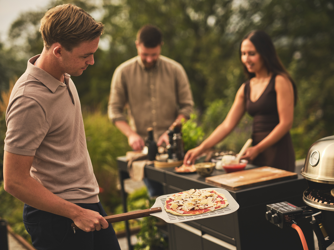 Perforeret pizzaspade Rustfri/ask